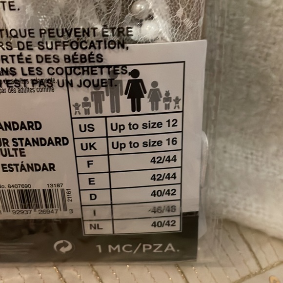 Suit Yourself Costume Co. White Mesh Lace&Pearl Crop Top.Fits up to size 12.NWT - Picture 3 of 5